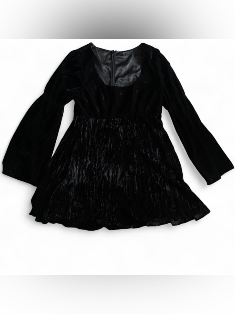 NWOT Dolls Kill Widow cross dress